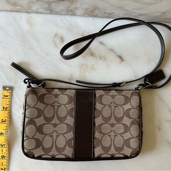 Small Coach Crossbody Bag - Picture 3 of 7